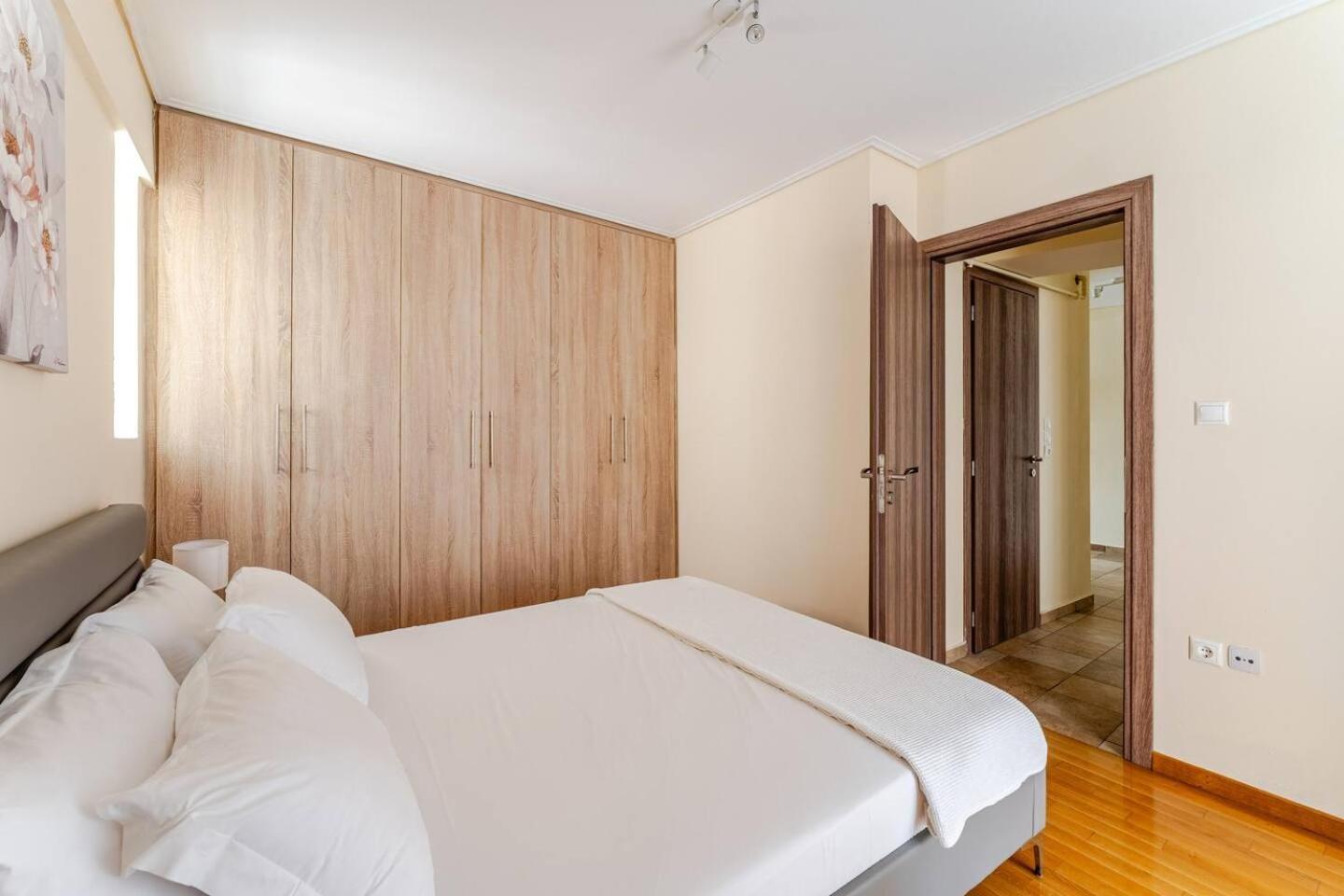 Lux & Style 75Sqm With Private Parking In Athens Apartment Exterior photo
